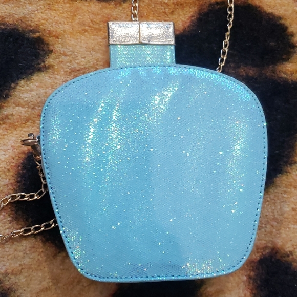 ⭐🦋Whats your poison?🦋 - Picture 4 of 7